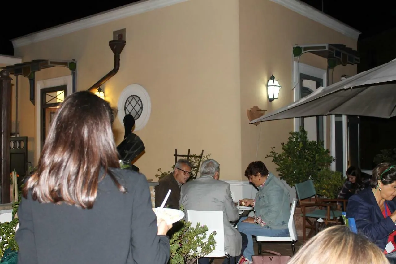 Bed and Breakfast Il Portoncino Neapel 0*,
